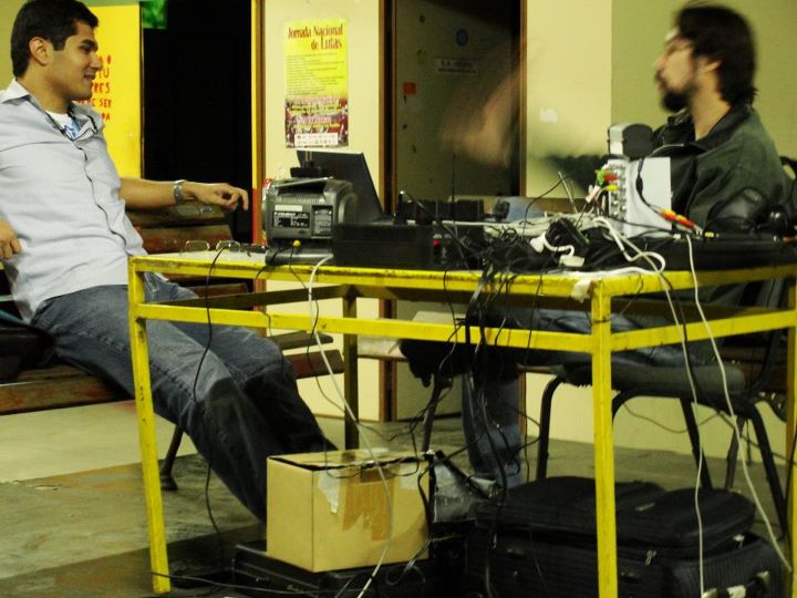 Arthur William e Marcio Bertoni durante gravação do Buraco Cavernoso na UERJ/FEBF