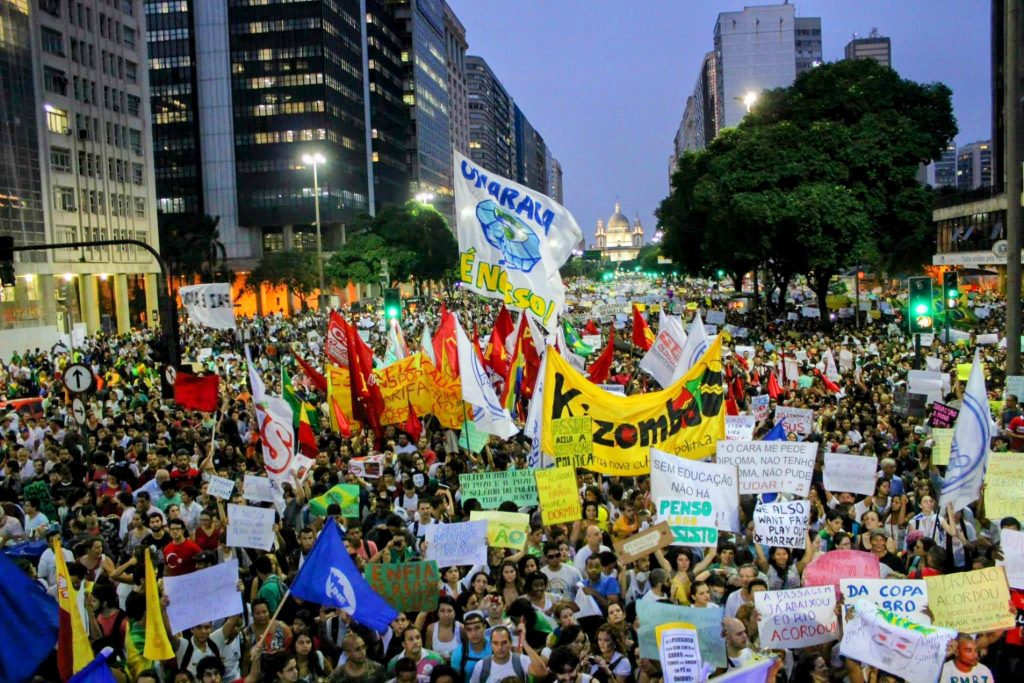 protesto 20 de junho 2013 rio rj presidente vargas